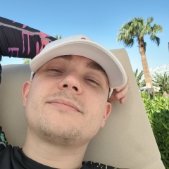 Андрей Леонов