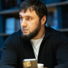 Умар Алискеров, Москва