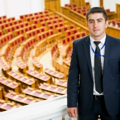 Ахъяд Висаитов, Грозный