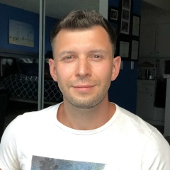 Александр Комаров, 26.02, Los Angeles