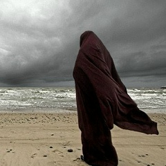 Ясмина Твоя, 29.11