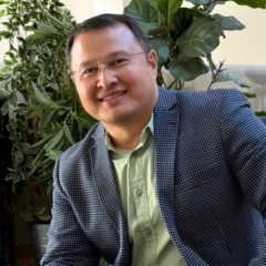 Мирлан Батырханов, Москва