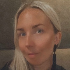 Регина Рено, Москва