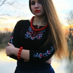 Аня Астахова, 02.08.1990