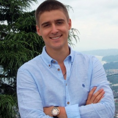 Иван Петров, 08.08.1990, Санкт-Петербург