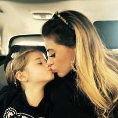 Antonia Iacobescu, 12.04.1989, Bucureşti