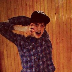 Ростислав Famous, 08.08.1901, Ужгород