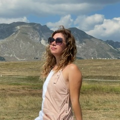 Анна Аленьковская, Москва