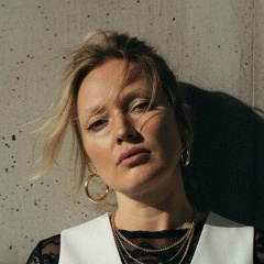 Barbara Basta, 04.01