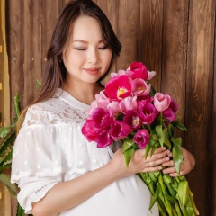 Nurgul Uaisova, Алматы