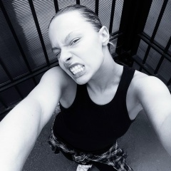 Саша Дёмкина, Москва