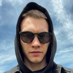 Артём Яковлев