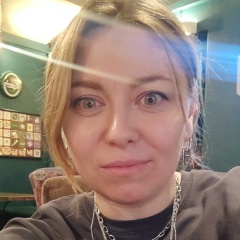 Аника Акиньшина, Омск