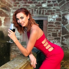 Юлия Лорс, Санкт-Петербург