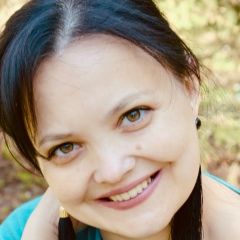 Генриетта Рохмистрова, Санкт-Петербург