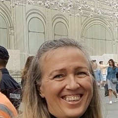 Irina Golovchanova, 18.12, Aure