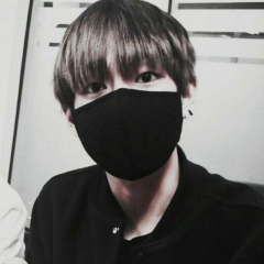 Тэхён Ким, 30.12.1995, Daegu