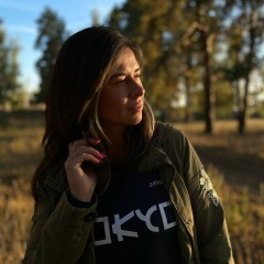 Юля Дубовик