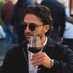 Ayk Akopyam, Москва