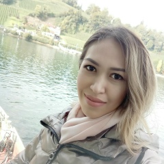 Айым Алдабергенова, Алматы