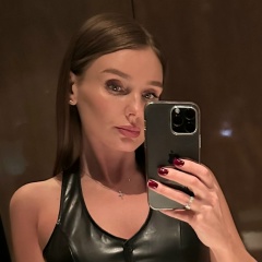 Анна Батьковна, Санкт-Петербург