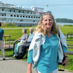 Любовь Стогова, 29.09.1955, Санкт-Петербург