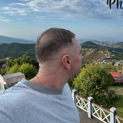 Анатолий Валерьевич