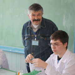 Гена Хорошилов, Луганск