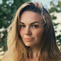 Ольга Орешкова, Санкт-Петербург