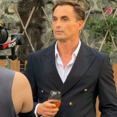 Макс Кс, Los Angeles