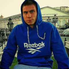 Миша Власов