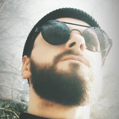 Антон Макаров