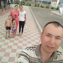 Майрамбек Алимбек, Москва