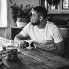 Артём Андреевич, 29.05, Саратов