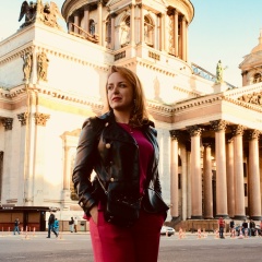 Юля Неликаева, Москва