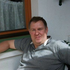 Barry Wembley, 08.04, Manchester