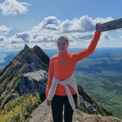 Оля Склярова, 10.02.1995, Южно-Сахалинск