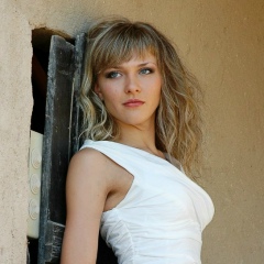 Анна Валевич, 09.04, Киев