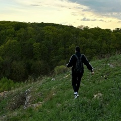 Олег Андреев