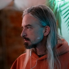 Андрей Аксюта, Мирный