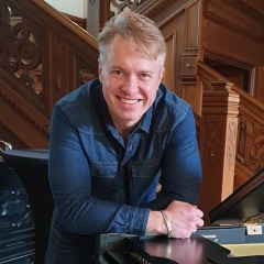 Антон Колесников, Москва