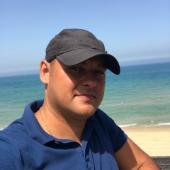 Станислав Николаев