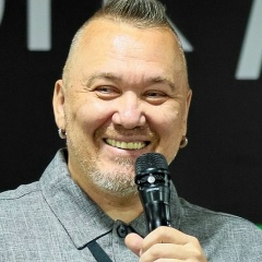 Асхат Ускембаев, Алматы