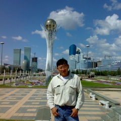 Дмитрий Хан, Санкт-Петербург