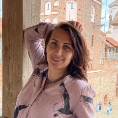 Юлия Лиханова, Москва