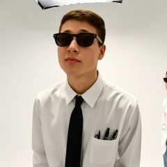 Олег Алексеев