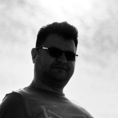 Оганес Оганесян