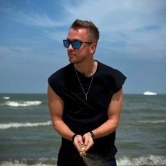 Константин Константин