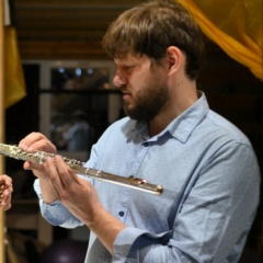 Александр Волов