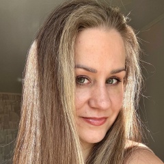 Виктория Фролова